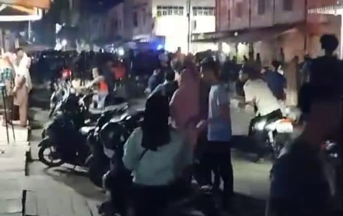 dua_ormas_di_perbaungan_sergai_terlibat_bentrok
