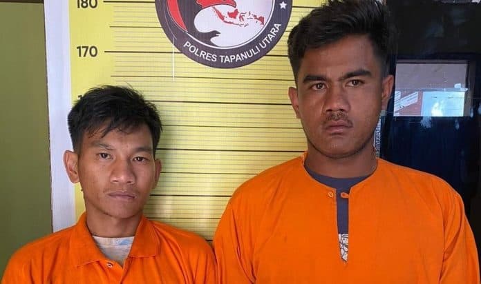 dua_pengguna_narkoba_buang_sabu_ke_semak_semak_untuk_kelabui_polisi