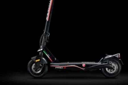 ducati_perkenalkan_e_skuter_pro_iii_dibanderol_rp132_juta