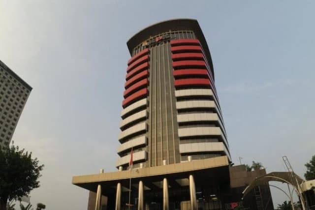 dugaan_kasus_suap_kpk_panggil_4_mantan_anggota_dprd_sumut