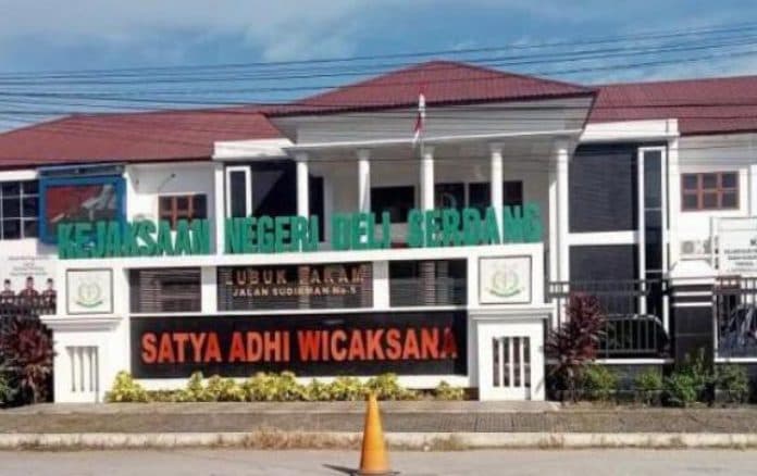 dugaan_korupsi_pengadaan_ipal_puskesmas_kejari_deli_serdang_tetapkan_dua_tersangka