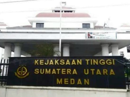 dugaan_pungli_kejatisu_periksa_25_mahasiswa_universitas_al_washliyah_labuhanbatu