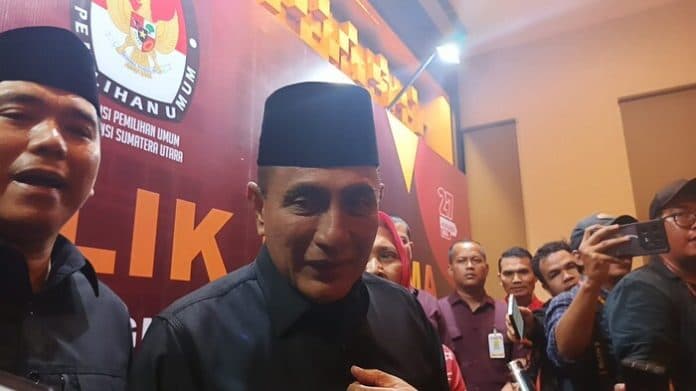 edy_rahmayadi_sebut_debat_berlangsung_lancar_anggap_intrik_pendukung_hal_biasa