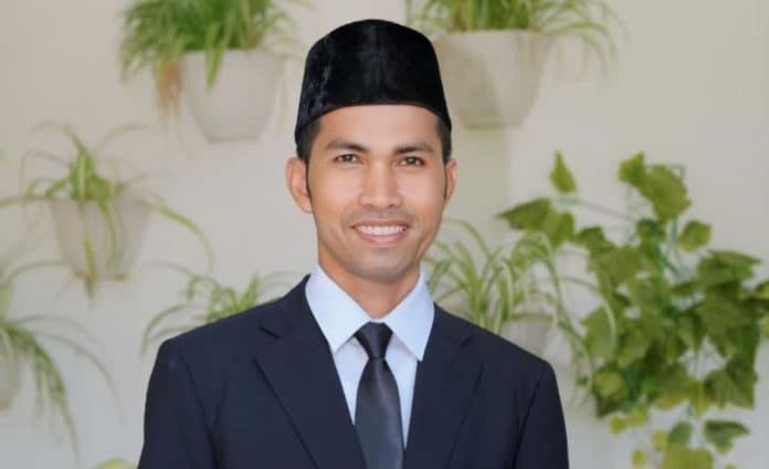 ekonomi_indonesia_melemah_pengamat_sedang_diguyur_tantangan