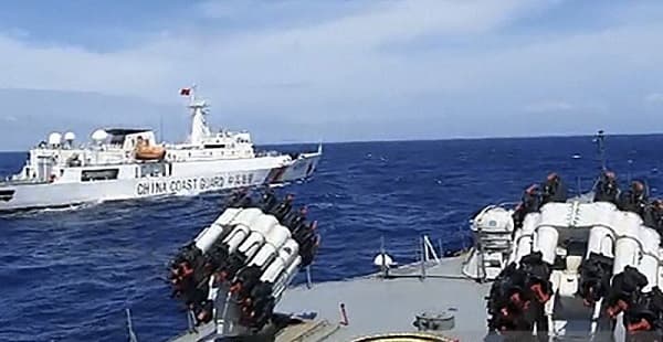 empat_kapal_china_bawa_meriam_besar_masuki_perairan_jepang