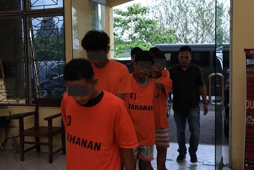 empat_pencuri_sepeda_motor_di_dolok_masagal_ditangkap_polisi