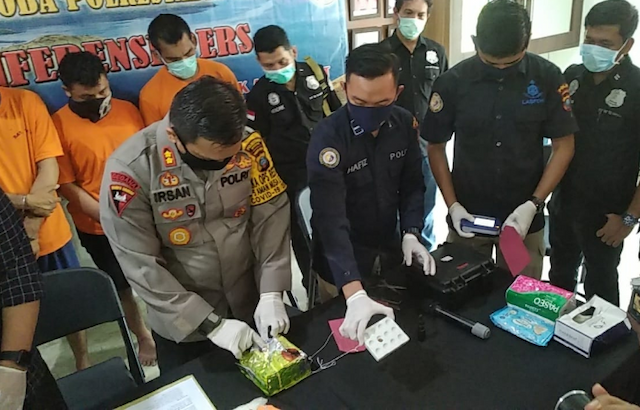 empat_pengedar_narkoba_diringkus_polrestabes_satu_diantaranya_ditembak_petugas