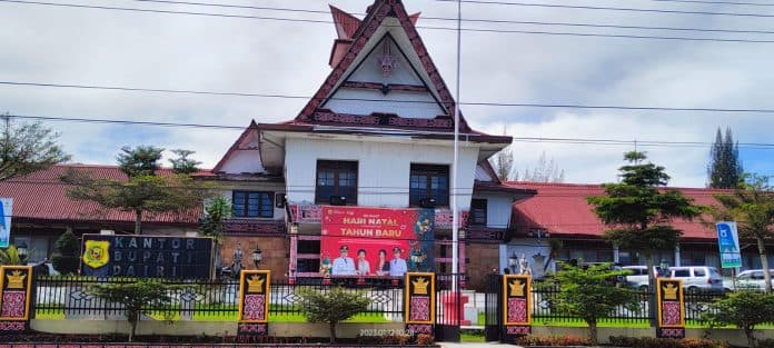 era_kepemimpinan_eddy_jimmy_rsud_sidikalang_jadi_trending_topic