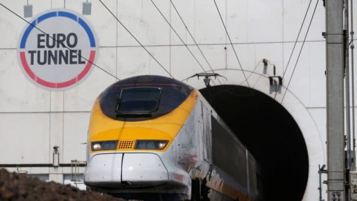 evakuasi_mengerikan_dari_terowongan_bawah_laut_dideskripsikan_penumpang_eurotunnel