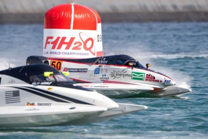 f1_powerboat_dan_aic_digelar_bersamaan_di_danau_toba_turut_tampilkan_band_ternama