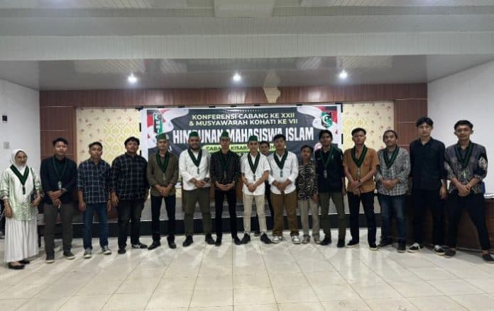 faisal_farid_didapuk_menjadi_ketua_umum_hmi_cabang_kisaran_asahan