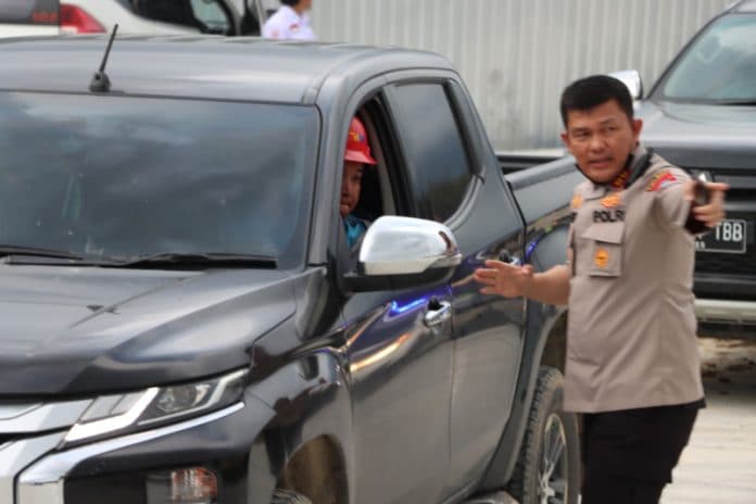 fasilitas_minim_di_tol_sinaksak_pengendara_diminta_melaju_di_bawah_50_kmjam