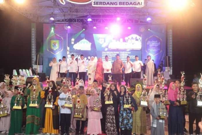festival_dan_bazar_ramadhan_ditutup_ini_pesan_bupati_wabup_sergai
