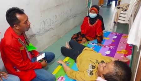 gadis_penderita_hidrosefalus_di_siantar_utara_dapat_bantuan