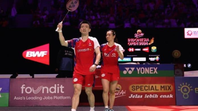 ganda_campuran_nomor_1_dunia_gagal_pertahankan_gelar_juara_di_indonesia_open_2024