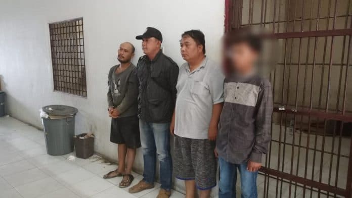 gawat_oknum_anggota_polri_dan_tni_ditangkap_curi_besi_rel_ka_di_asahan