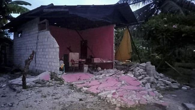 gempa_m_75_hancurkan_92_rumah_warga_di_kepulauan_tanimbar_maluku