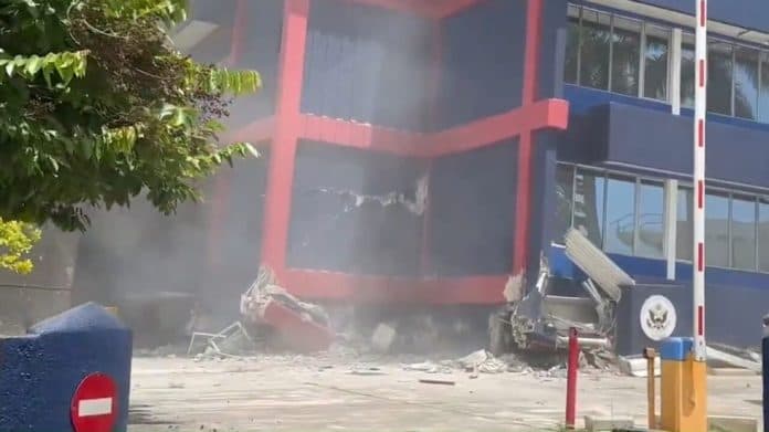 gempa_magnitudo_73_guncang_vanuatu_waspada_tsunami
