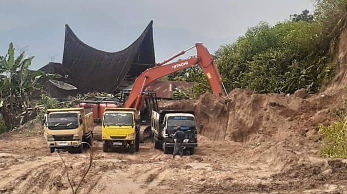 gencar_diberitakan_galian_c_di_desa_huta_namora_toba_dihentikan