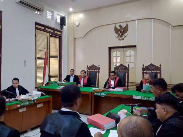 gerakan_cuti_massal_hakim_dimulai_aktivitas_di_pn_medan_normal