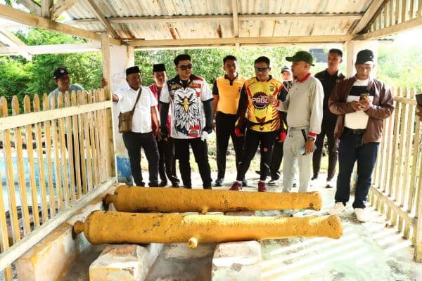 gowes_santai_colling_system_kapolres_batu_bara_kunjungi_situs_budaya_meriam_bogak