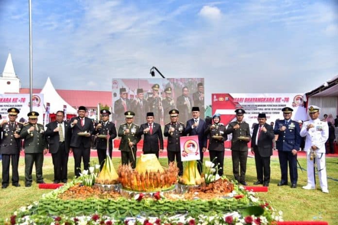 gubernur_edy_harapkan_kualitas_polda_sumut_terus_meningkat