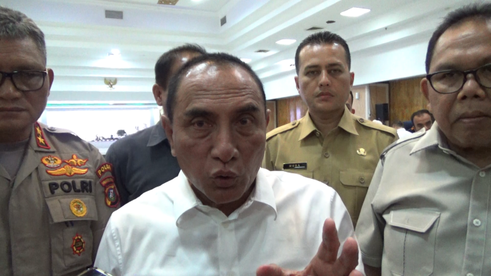 gubsu_terapkan_social_distancing_secara_disiplin