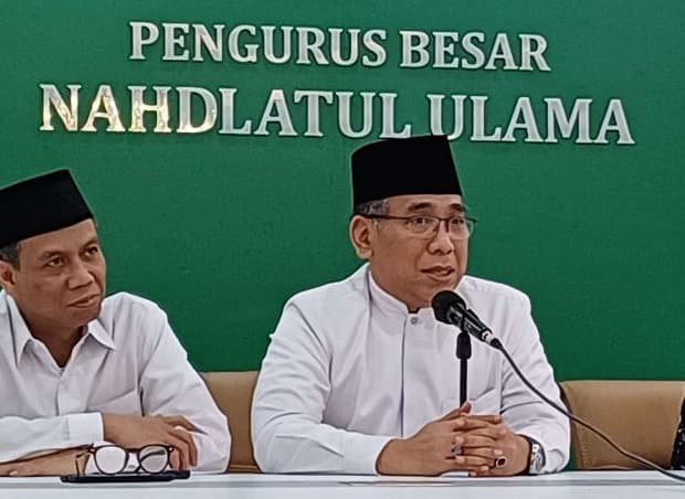 gus_yahya_tegaskan_belum_pernah_keluar_dan_tak_boleh_menarik_nu_ke_pkb