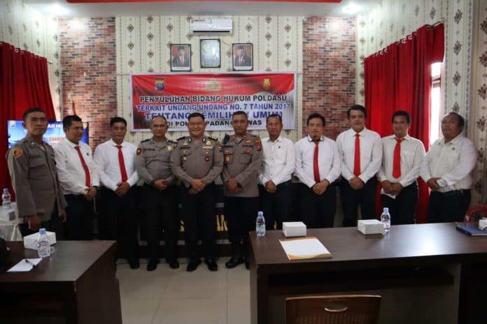 hadapi_pemilu_polda_sumut_gelar_penyuluhan_hukum_tentang_kepemiluan_di_polres_padanglawas