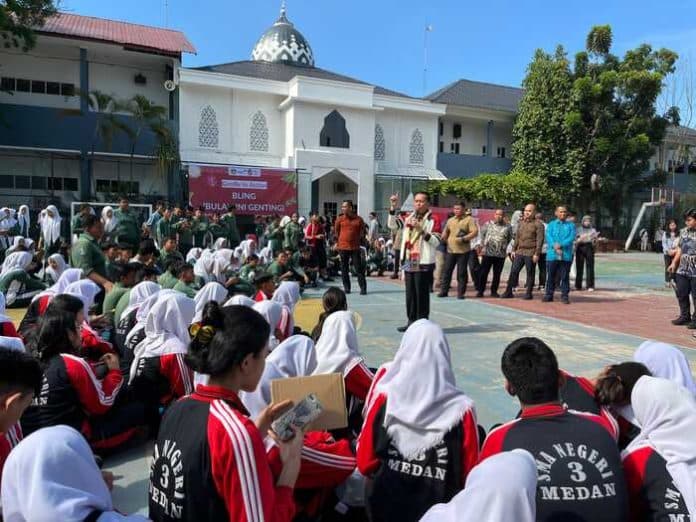 hadiri_program_ini_genting_pj_gubsu_penanganan_stunting_sangat_penting
