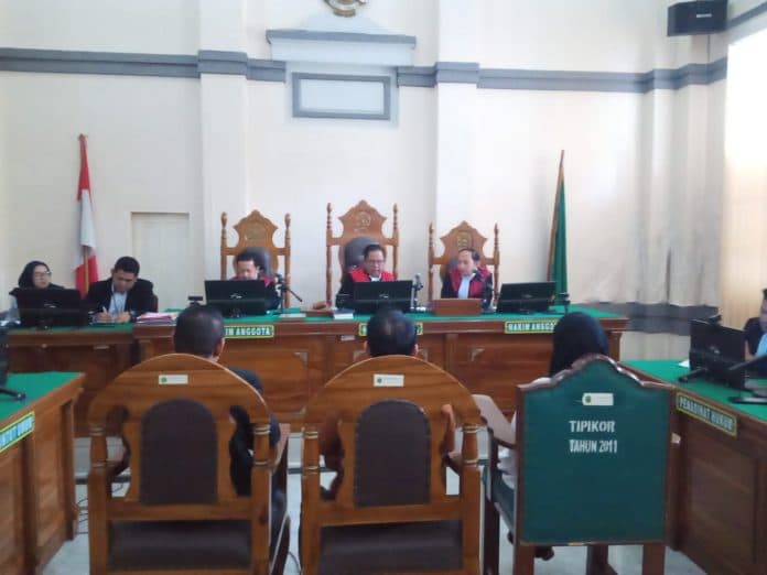 hakim_vonis_berbeda_3_terdakwa_kasus_korupsi_mahad_uin_su_kejari_medan_kita_hormati