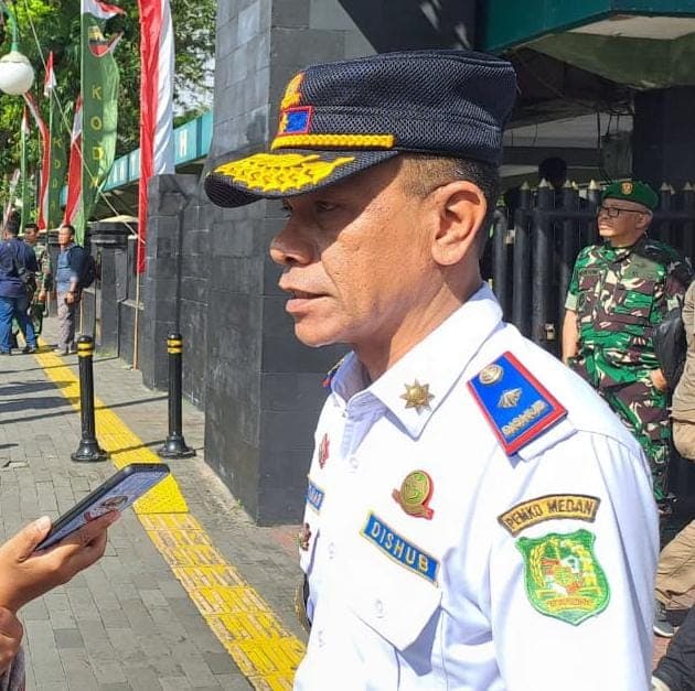halte_bus_tak_layak_pakai_kadishub_medan_pembangunan_sedang_dipersiapkan
