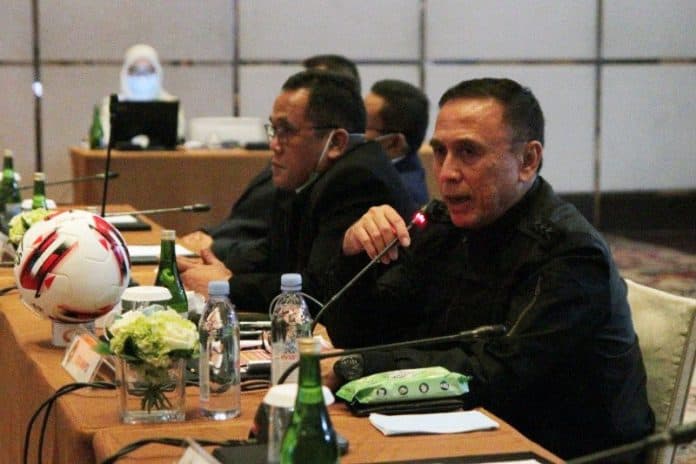 hambat_corona_pssi_hentikan_sementara_liga_1_dan_2
