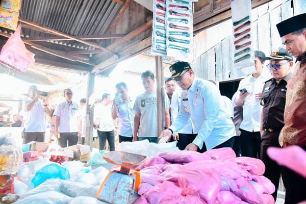 harga_bahan_pokok_di_pasar_tradisional_batu_bara_relatif_stabil_walau_ada_kenaikan