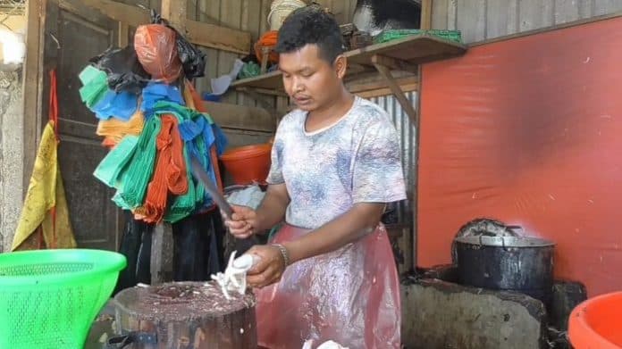 harga_daging_ayam_dan_sapi_naik_di_pasar_panyabungan