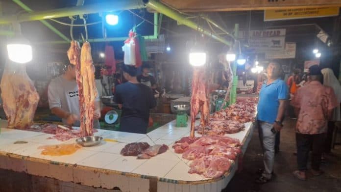 harga_daging_sapi_di_rph_pematangsiantar_bertahan_rp130000_per_kilogram