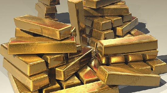 harga_emas_terpantau_sedikit_melemah_dolar_as_menguat