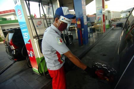 harga_minyak_melejit_naik_meski_kasus_corona_mulai_mereda