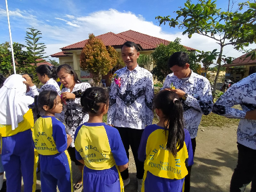 hari_guru_nasional_ini_harapan_pendidik_dan_orang_tua_di_slb_negeri_siantar