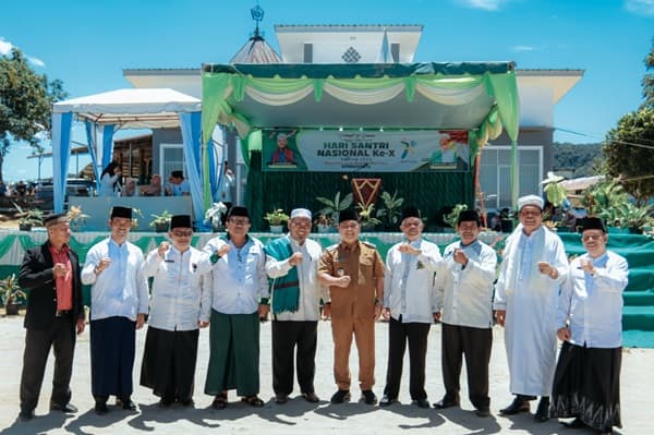 hari_santri_di_dairi_pj_bupati_raih_masa_depan_dan_wujudkan_cita_cita_bangsa