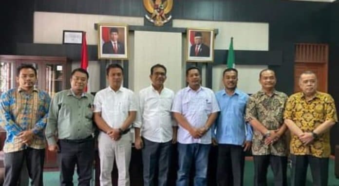 hasil_konsultasi_bawaslu_simalungun_disarankan_ajukan_penambahan_anggaran_pemilu
