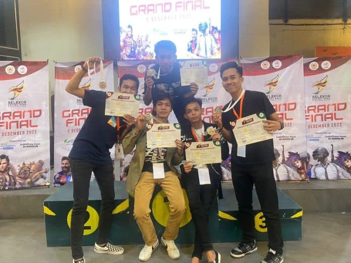 hebat_tim_esport_indonesia_siantar_man_siap_maju_dalam_pon_aceh_sumut_2024