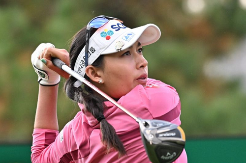 heboh_pegolf_remaja_thailand_rebut_peringkat_1_dunia