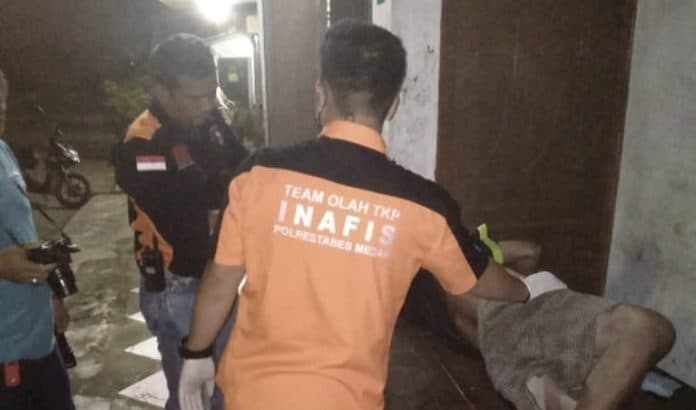 heboh_warga_marindal_tewas_di_depan_ruko_jalan_selambo_raya_deli_serdang
