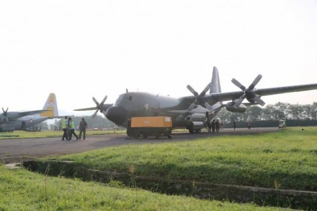 hercules_skadron_udara_32_berangkat_ke_rrt_ambil_alkes_covid_19
