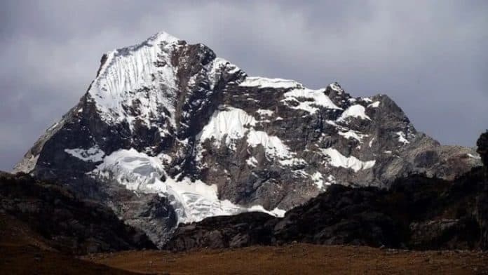 hilang_22_tahun_jenazah_pendaki_as_ditemukan_pasca_es_gunung_meleleh