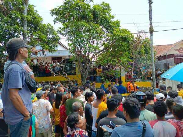 hilang_dua_minggu_adrianus_sinambela_ditemukan_meninggal_di_parit