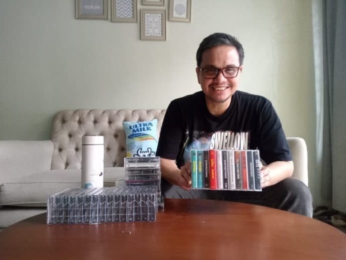 hobi_bawa_rezeki_mulai_arsipkan_kaset_jadi_ke_digital_hingga_bikin_perusahaan_rekaman