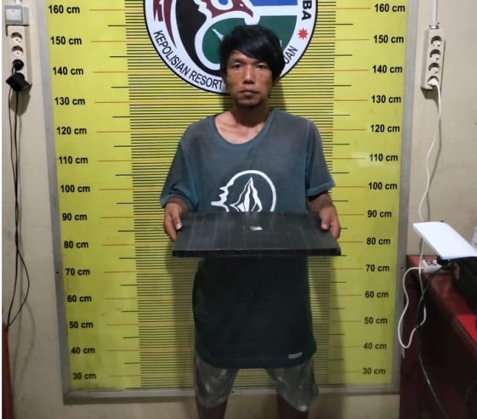 honorer_satpol_pp_padangsidimpuan_edarkan_sabu