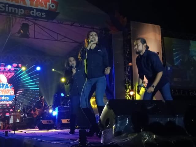 horizon_band_asal_medan_menghibur_warga_siantar